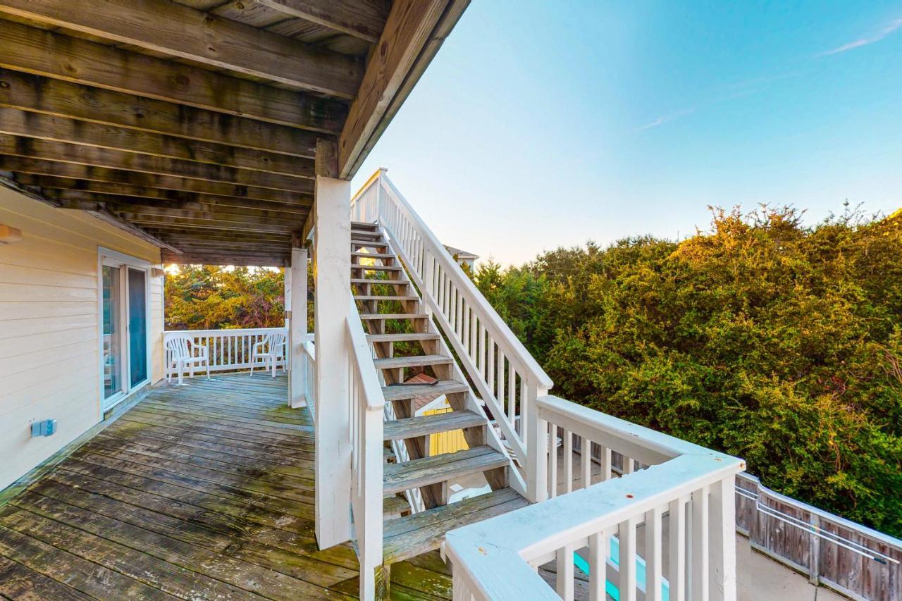 Under The Boardwalk Villa Avon Exterior photo